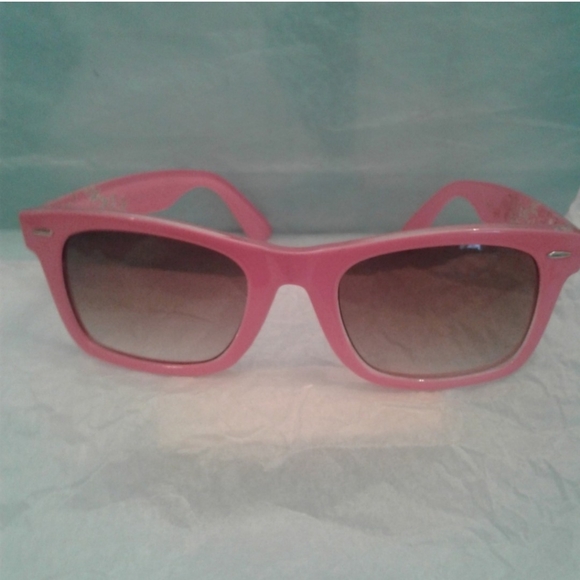 💝 Survivors! Fighters! Caregivers! Show Your Strength With These Items - Picture 5 of 10